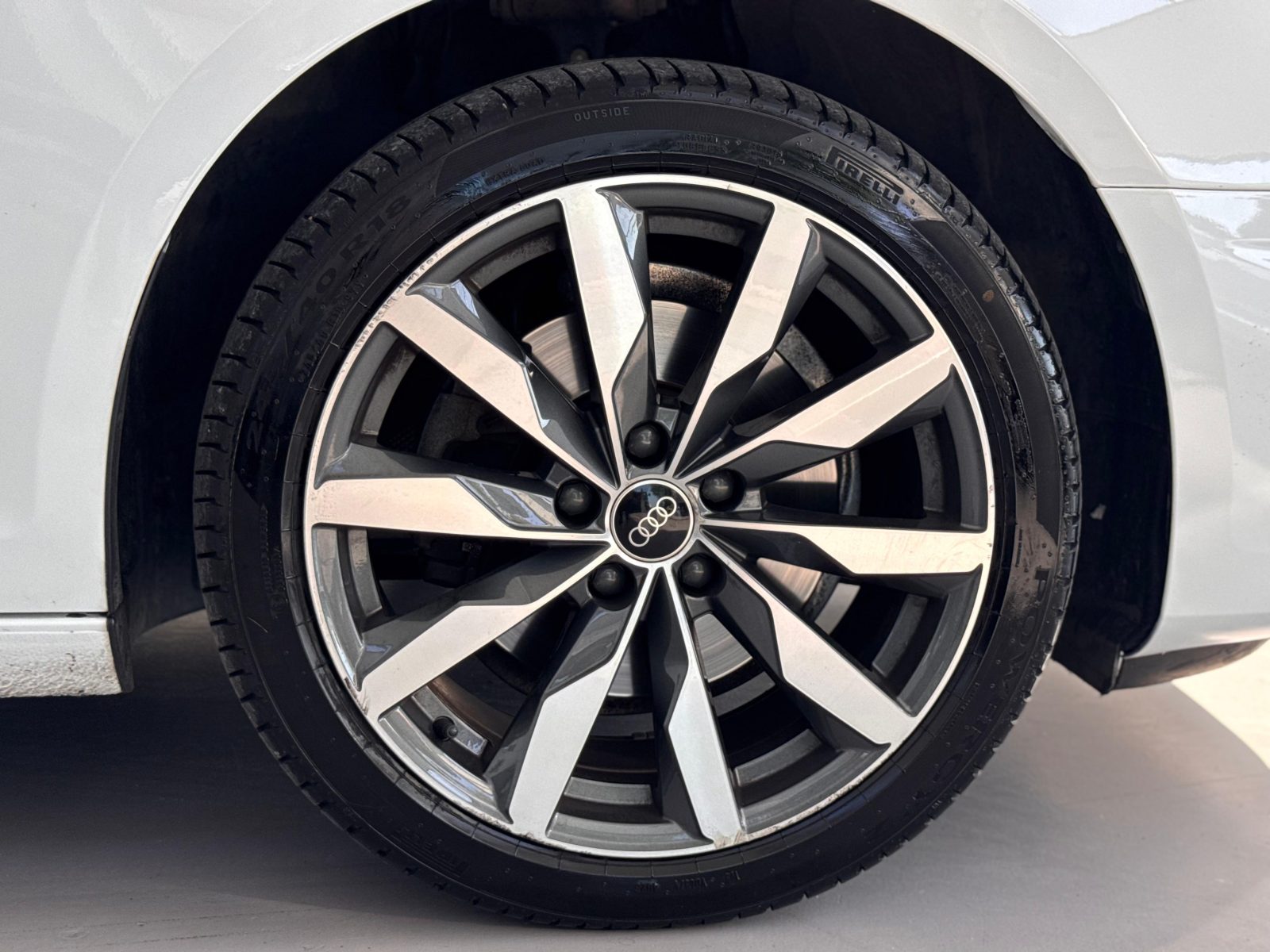 Audi A4 Avant 35 TDI/163 CV S tronic